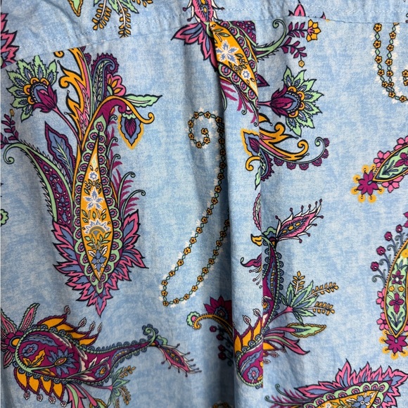 Talbots 100% Cotton Blue Paisley Print Button Front Blouse Size Medium - Picture 16 of 16